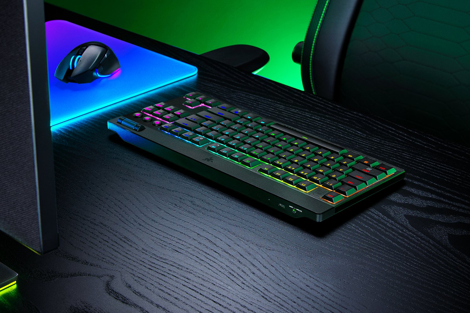 razer blackwidow v4 low profile hyperspeed 1